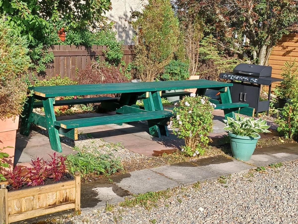 Gynack Villa Kingussie Buitenkant foto